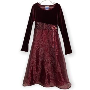 Brooke Lindsey size 10 velvet holiday dress